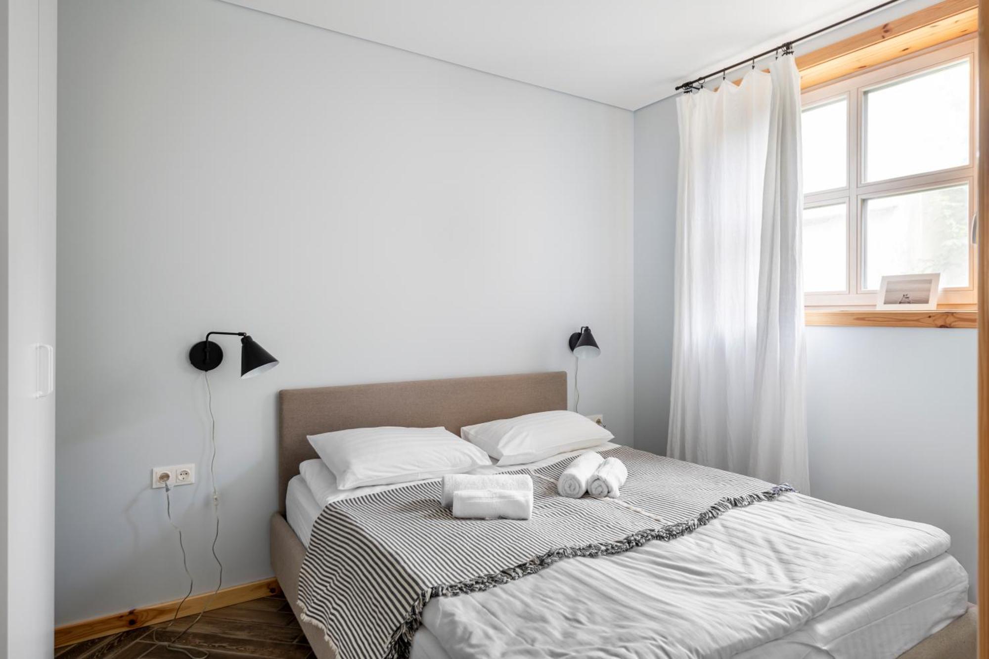 Uz Juru Mariu Juodkrantė Quarto foto