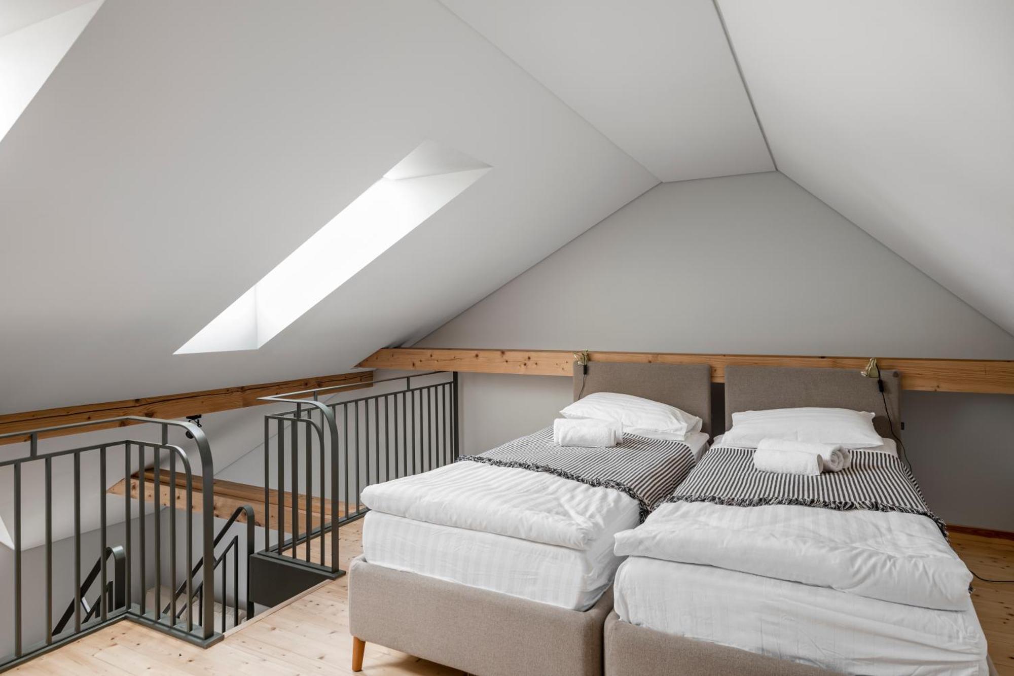 Uz Juru Mariu Juodkrantė Quarto foto